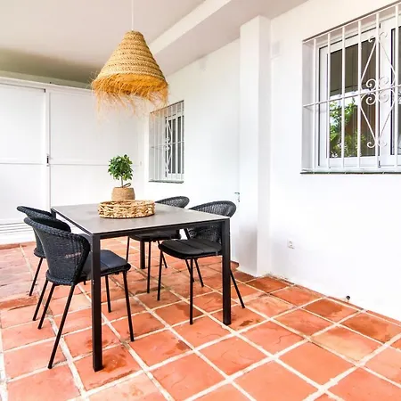 Azahara, 公寓 马尔韦利亚